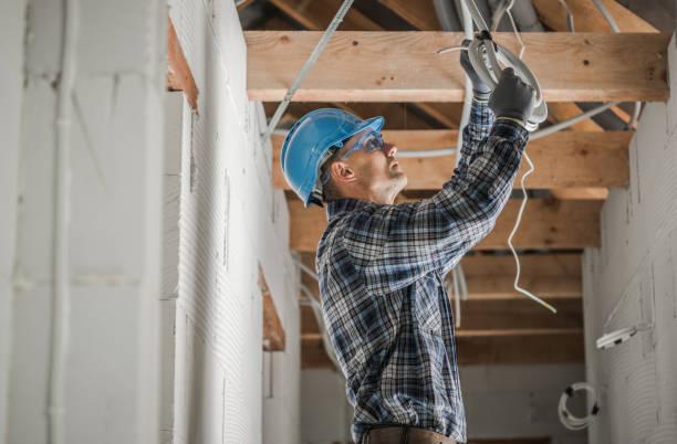 Best Affordable Emergency Electrician  in Meiners Oaks, CA